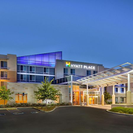 Hyatt Place Uc Дейвис Екстериор снимка