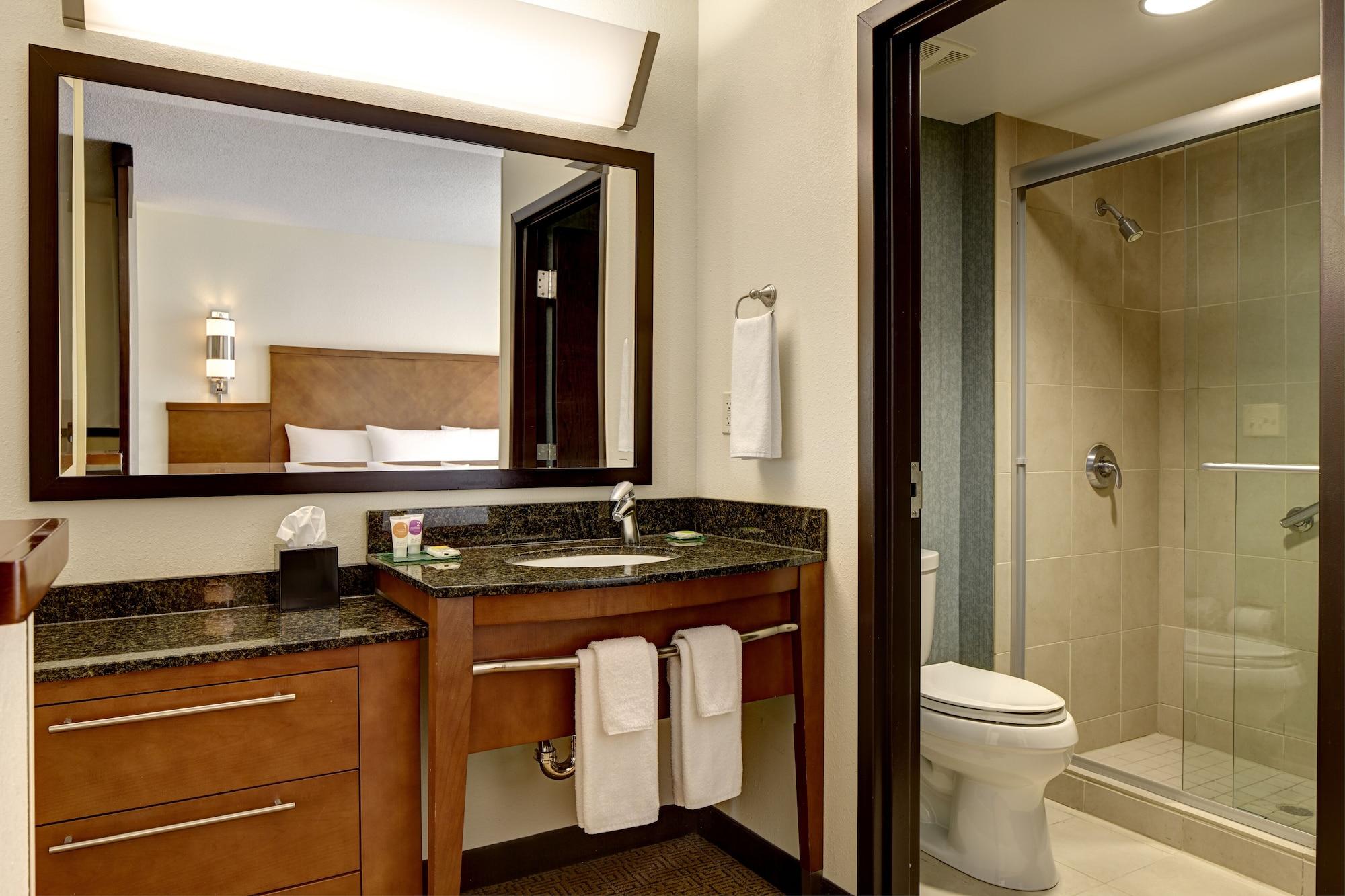 Hyatt Place Uc Дейвис Екстериор снимка