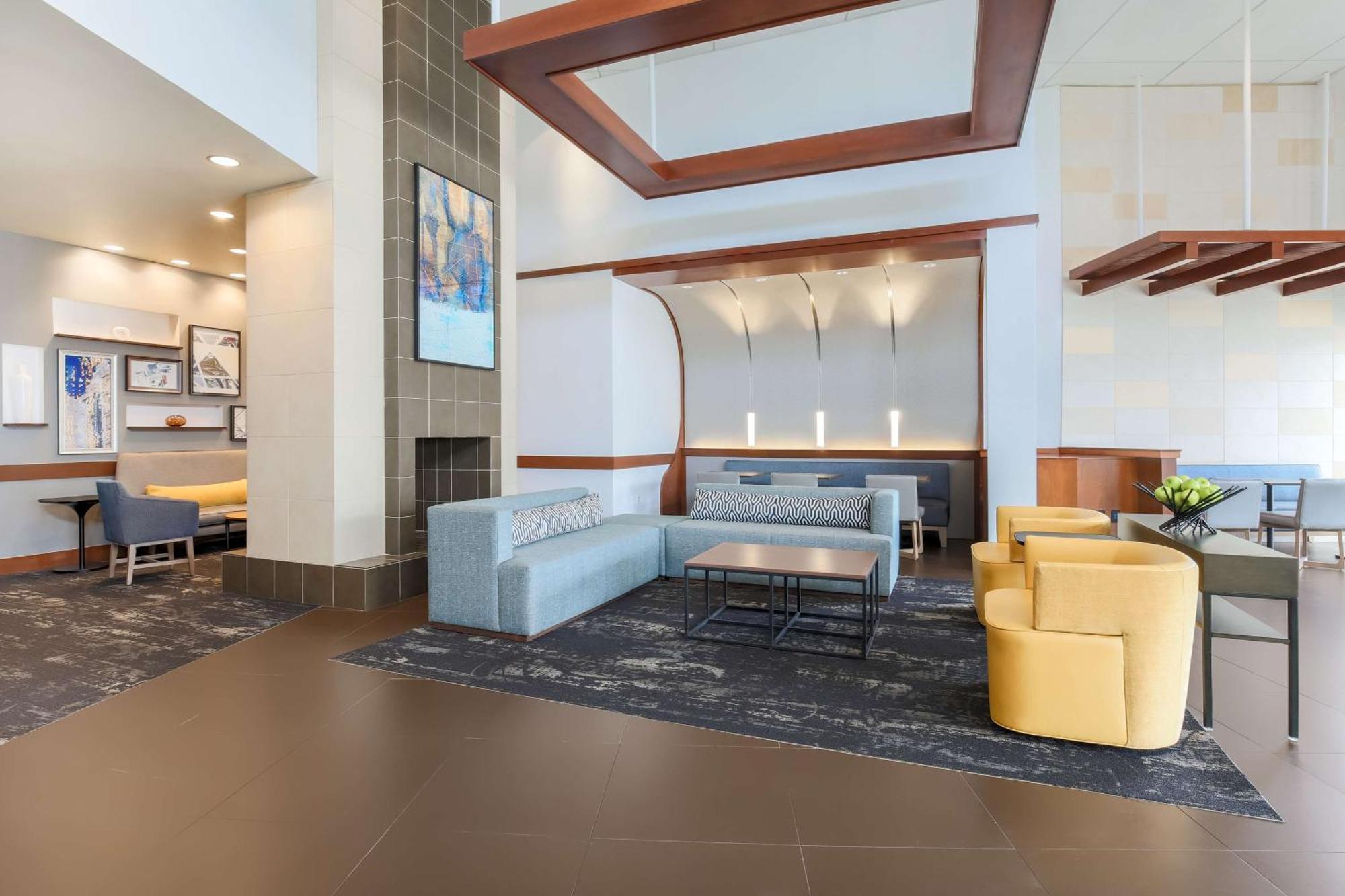 Hyatt Place Uc Дейвис Екстериор снимка