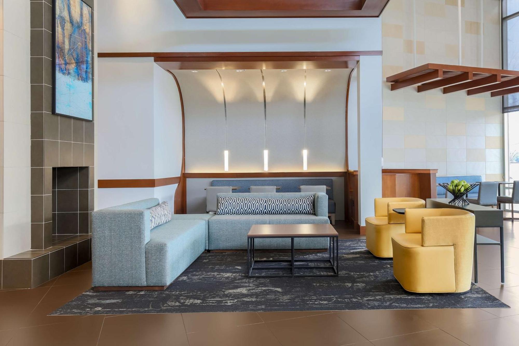 Hyatt Place Uc Дейвис Екстериор снимка
